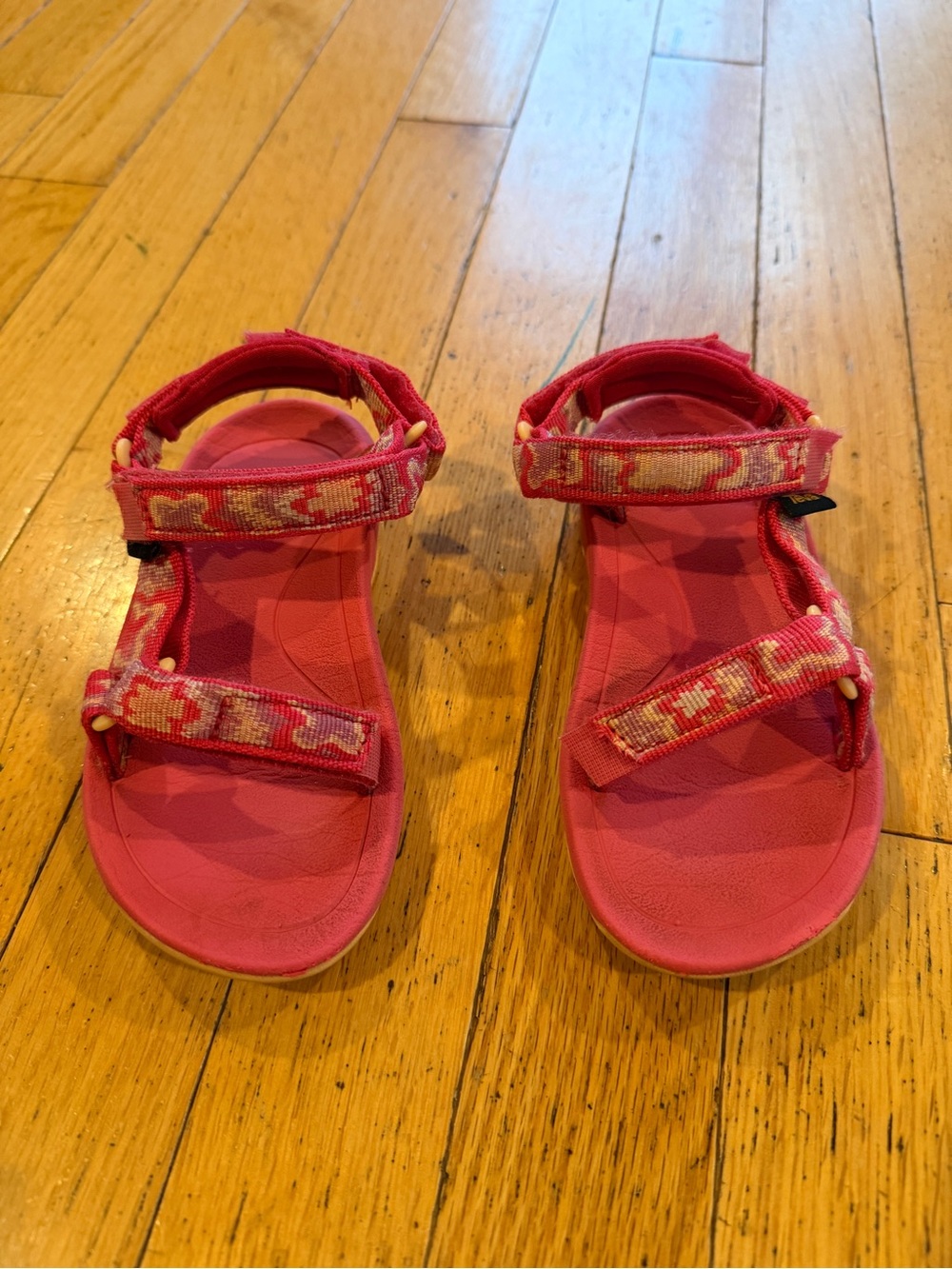 Teva Hurricane XL2 sandal